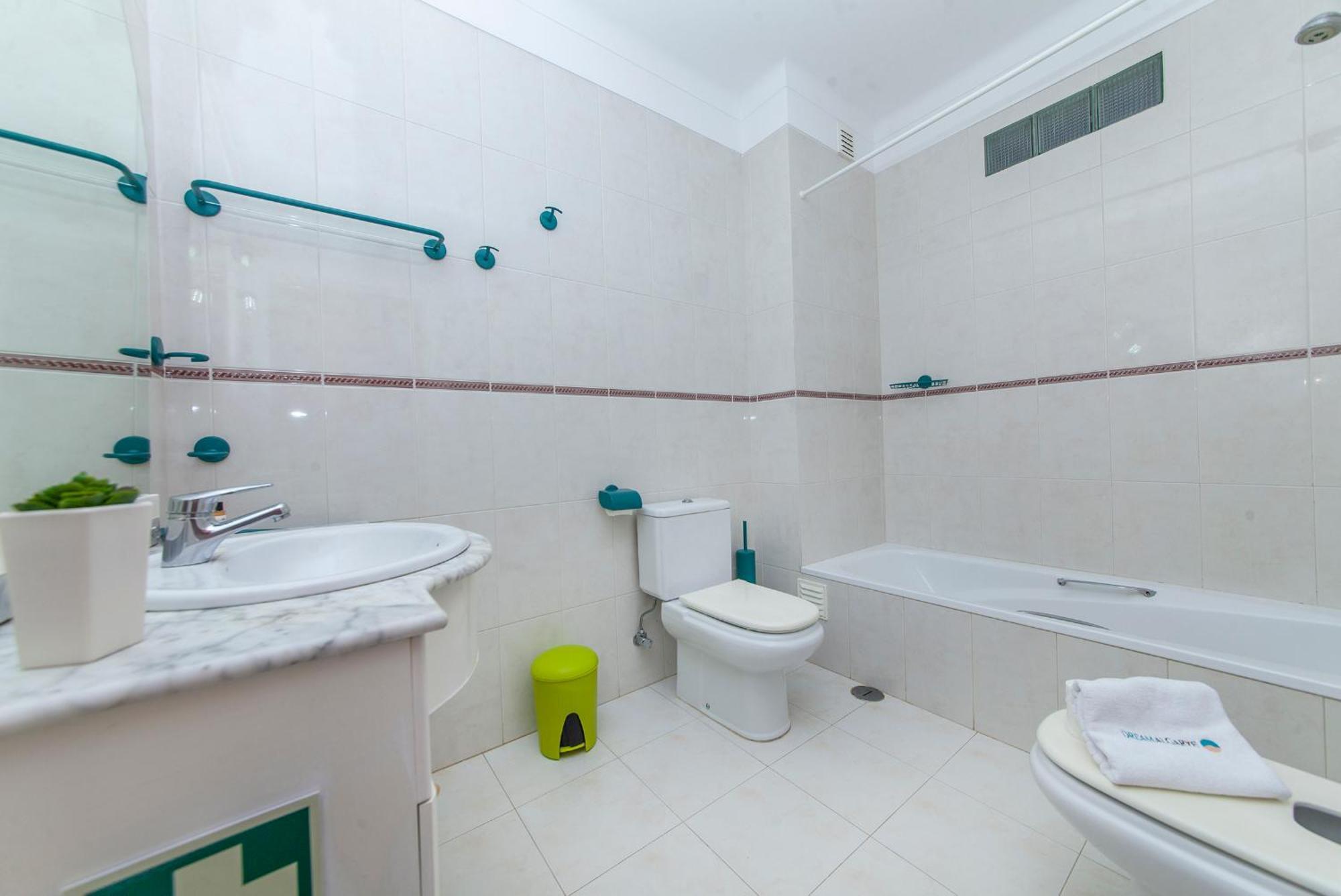 P - Meia-Praia Seaview Guesthouse Lagos Kamer foto