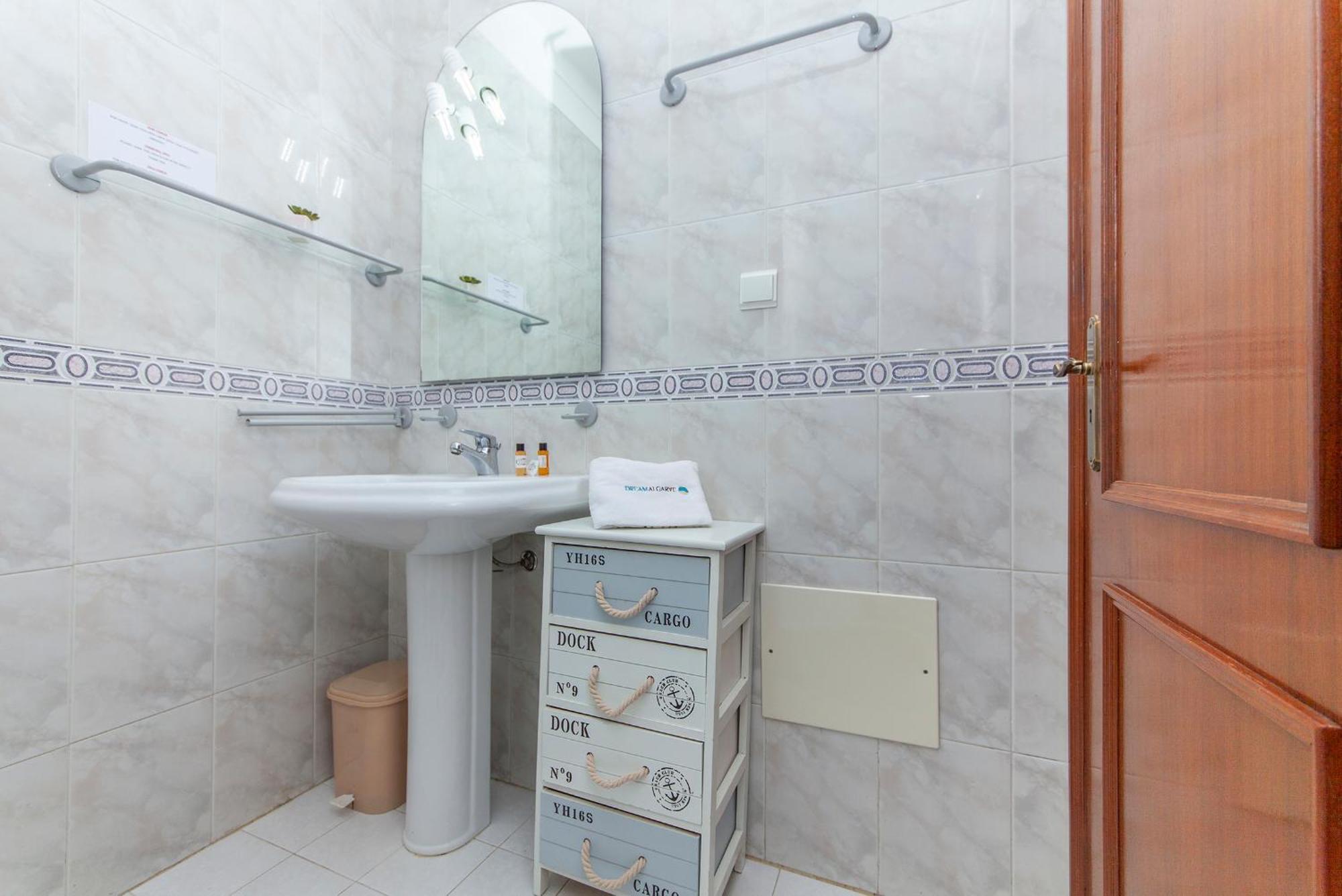 P - Meia-Praia Seaview Guesthouse Lagos Kamer foto
